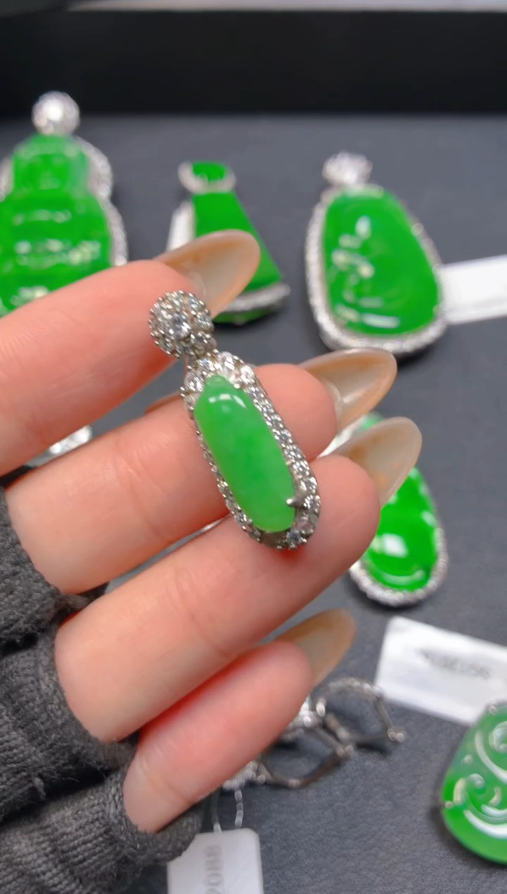 颈饰银S925镶嵌翡翠皮*001