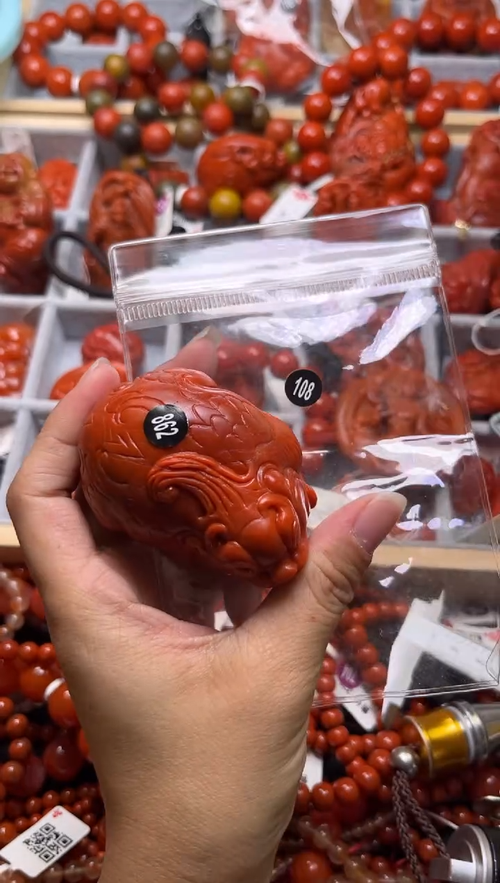 南红玛瑙未镶嵌珠宝奇石108