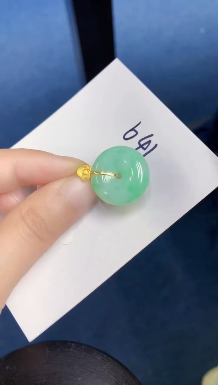 【闪购商品】翡翠颈饰18K金镶嵌000000000