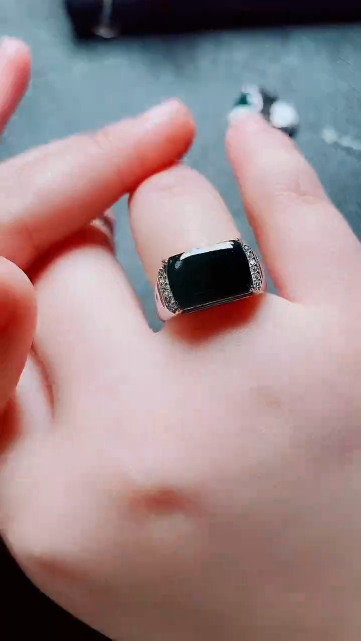 银S925镶嵌戒指翡翠111