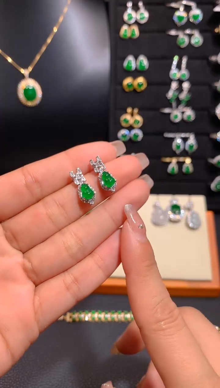 【闪购商品】翡翠耳饰银S925镶嵌多样性