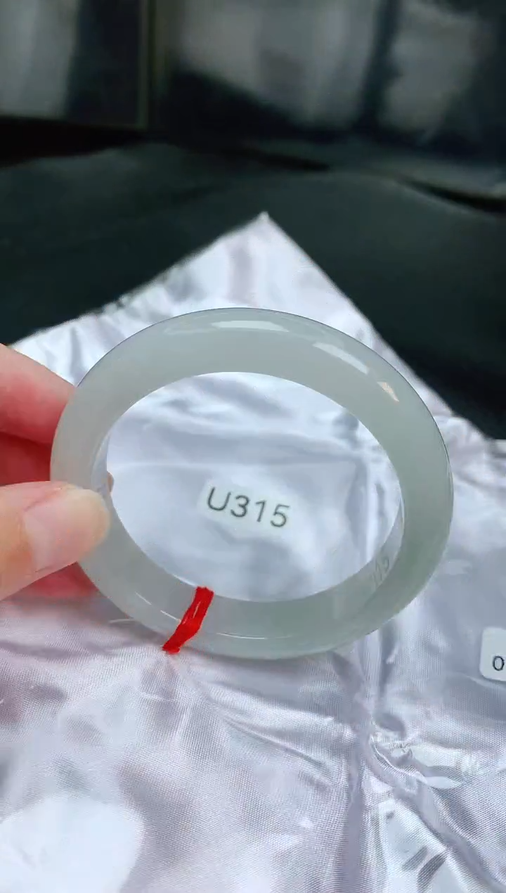 【闪购商品】翡翠手镯未镶嵌缅甸天然A货手镯