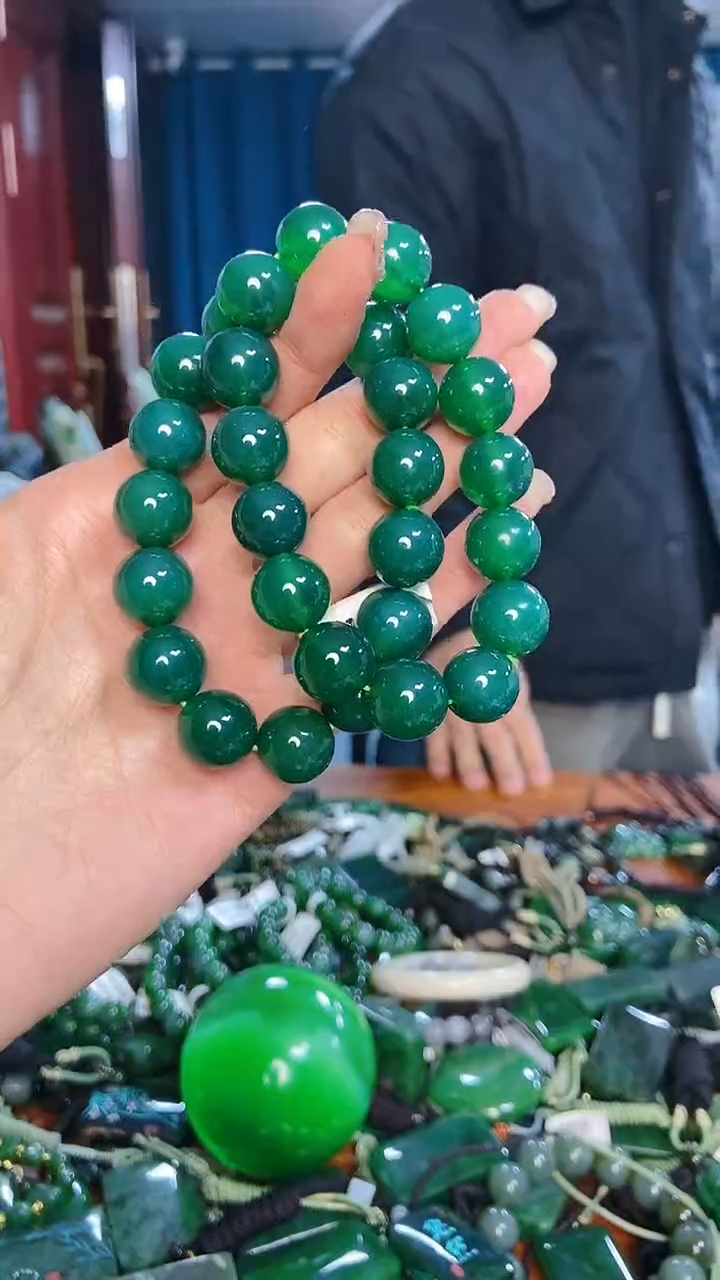 未镶嵌颈饰玛瑙/玉髓多样性拍一发一