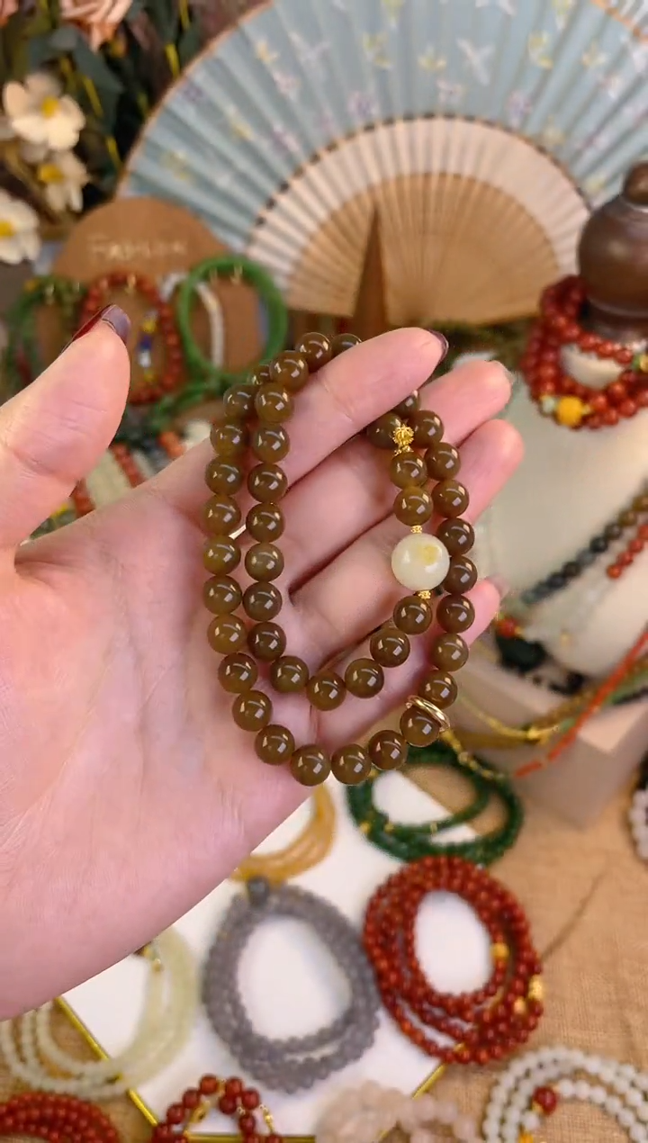 【闪购商品】和田玉双圈18K金镶嵌糖玉