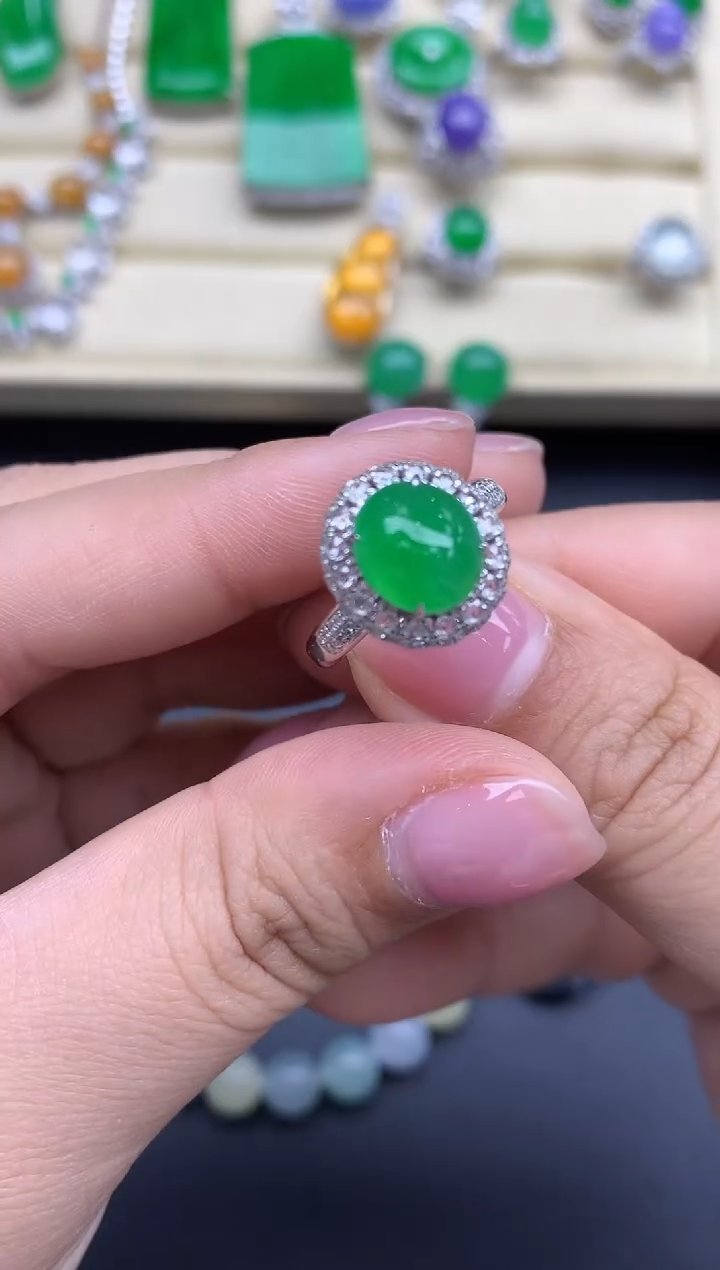 【闪购商品】翡翠戒指18K金镶嵌788-中国好珍宝