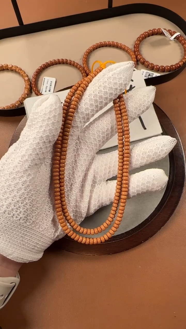 手串橄榄核5.0mm核尖算盘珠型108，颗数200颗左右，高油高密