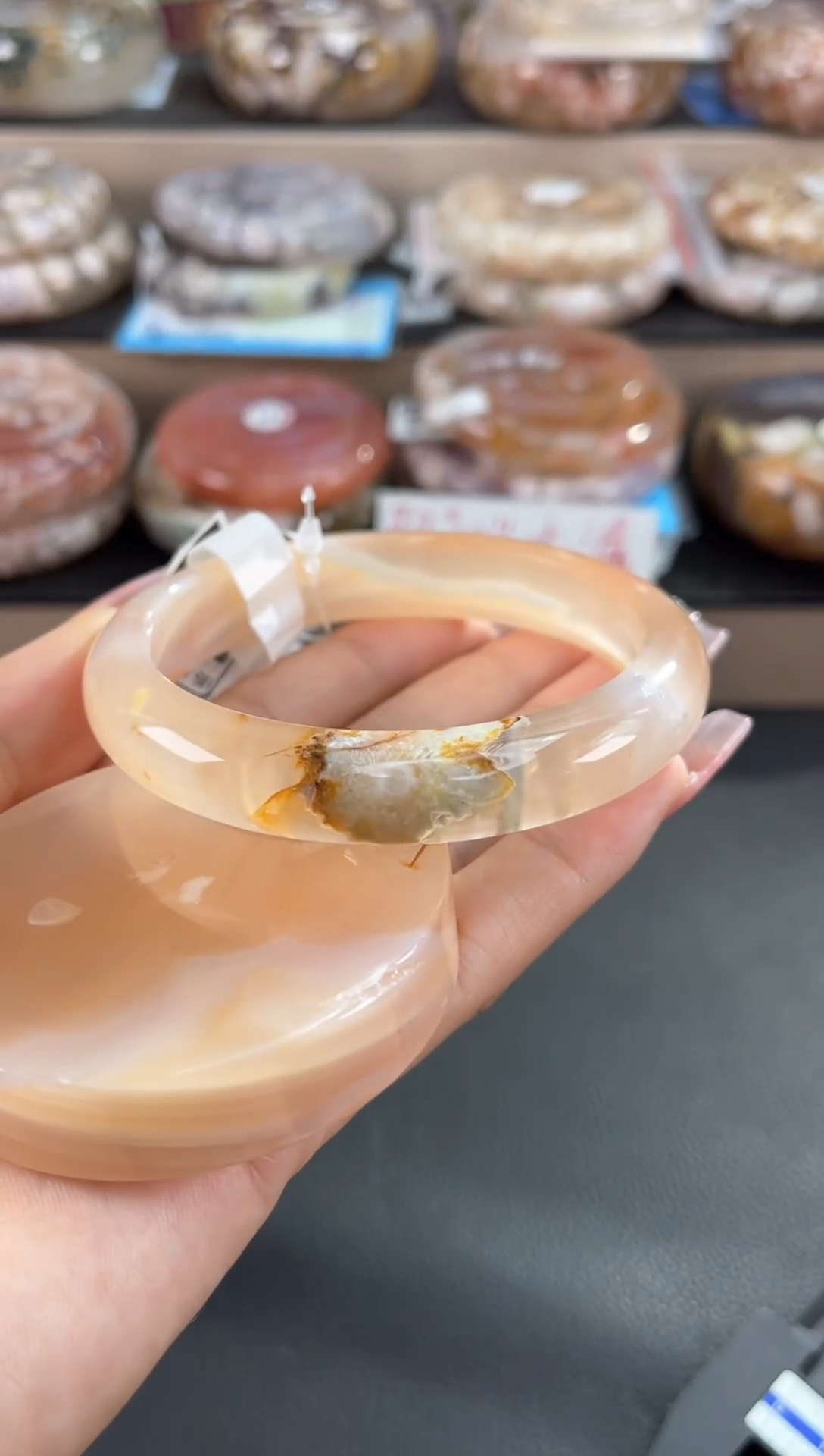 未镶嵌手镯石英质玉62