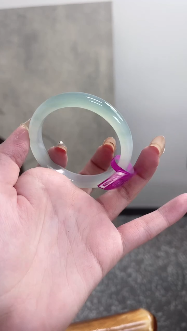 【闪购商品】玛瑙/玉髓手镯未镶嵌54圈 需要包容