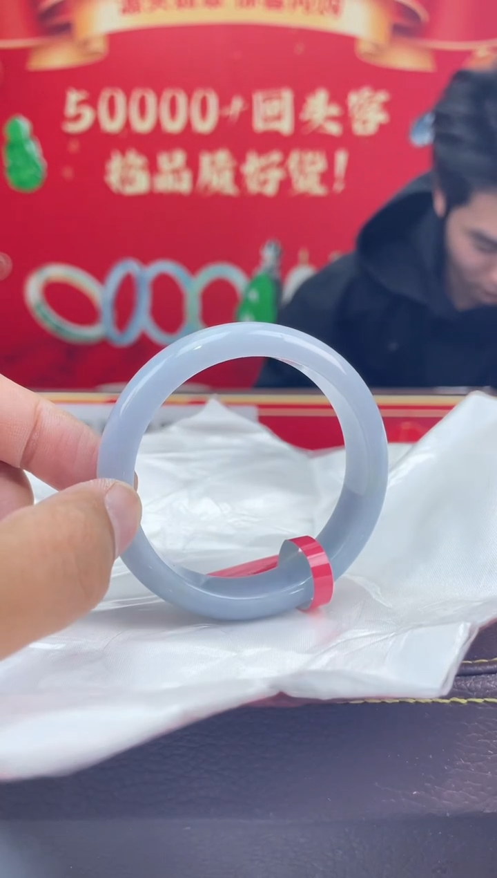 【闪购商品】翡翠手镯未镶嵌手镯1