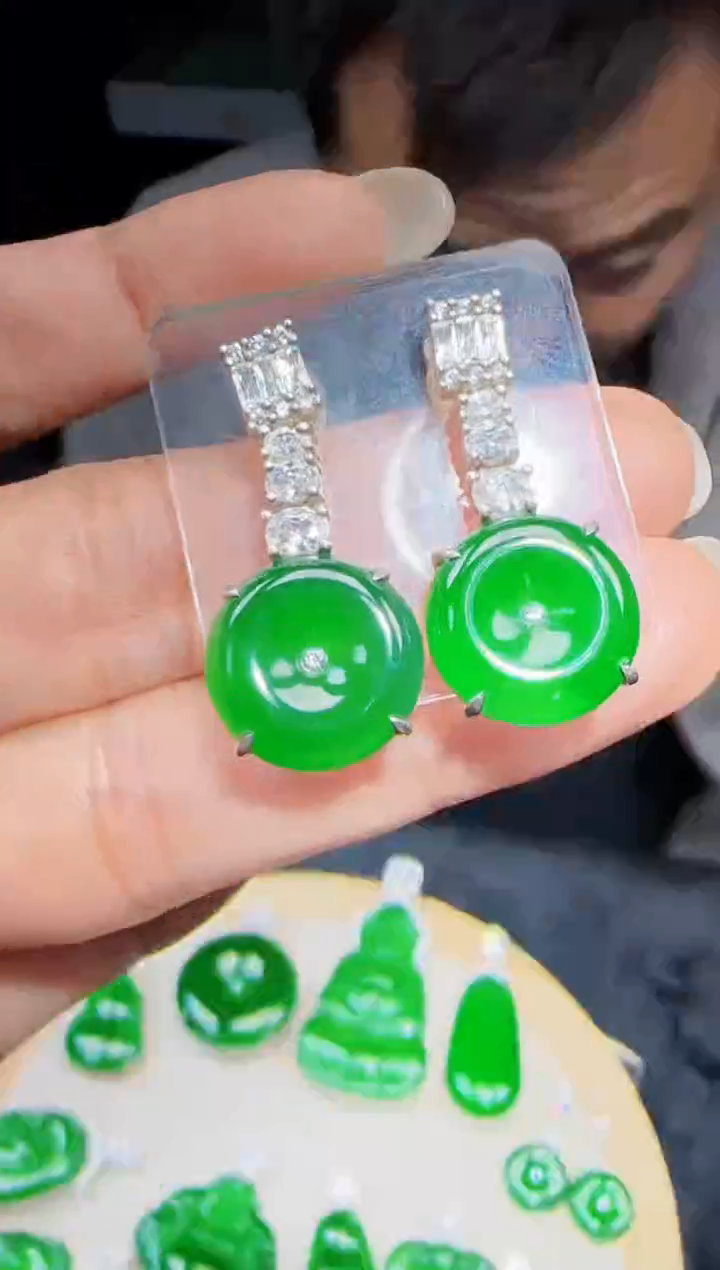 未镶嵌定制翡翠翡翠金耳环126