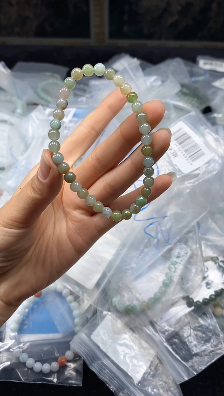 未镶嵌定制翡翠天然缅甸A货翡翠，拍一发一