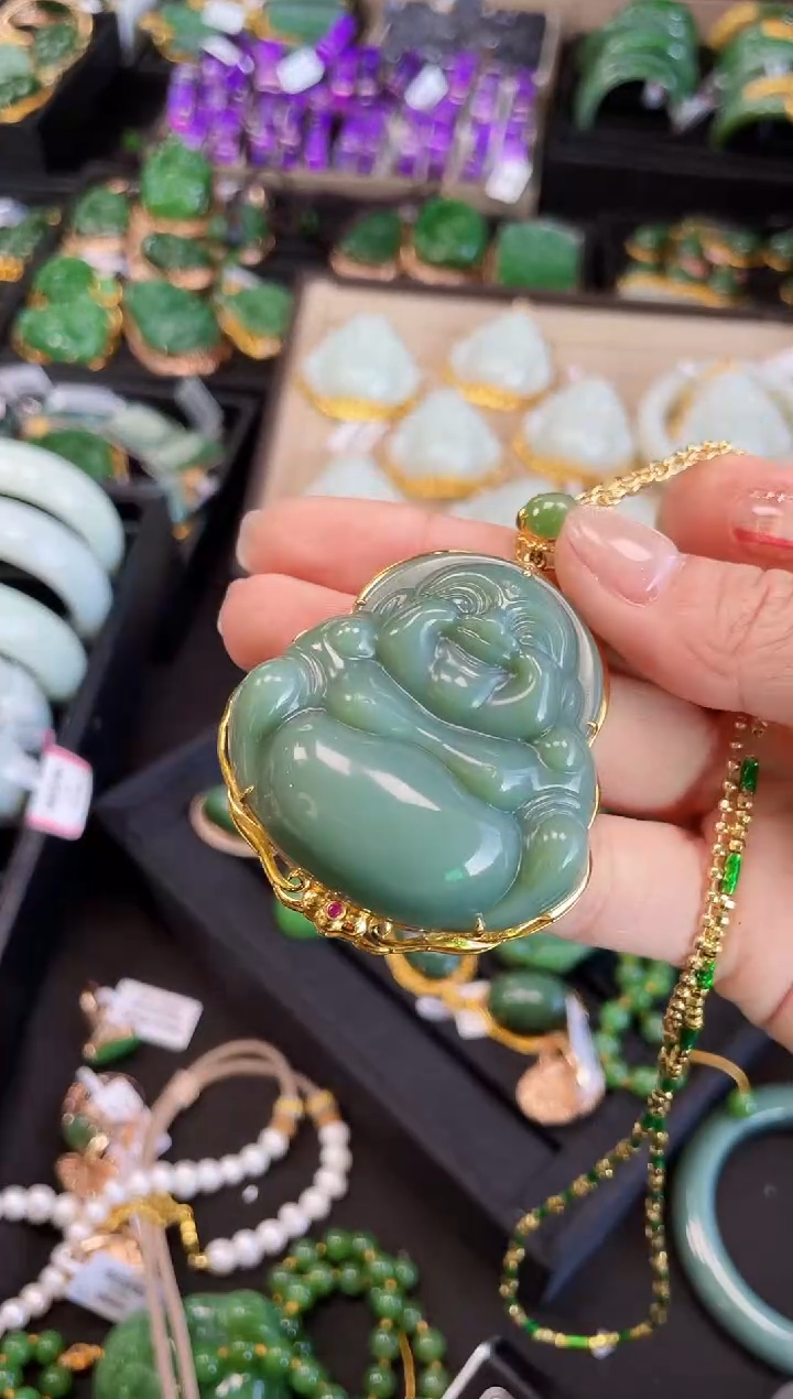 【闪购商品】和田玉吊坠18K金镶嵌多样性发一