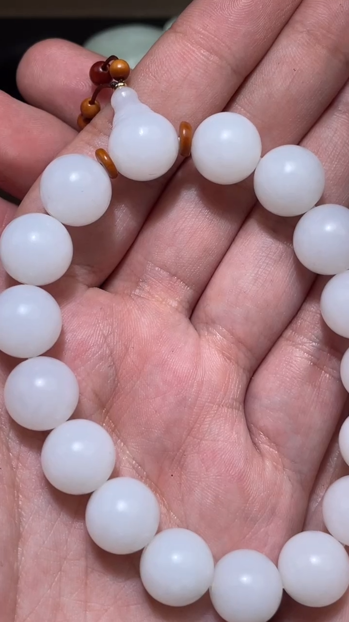 【闪购商品】和田玉2.6HS多样性拍一发一未镶嵌68