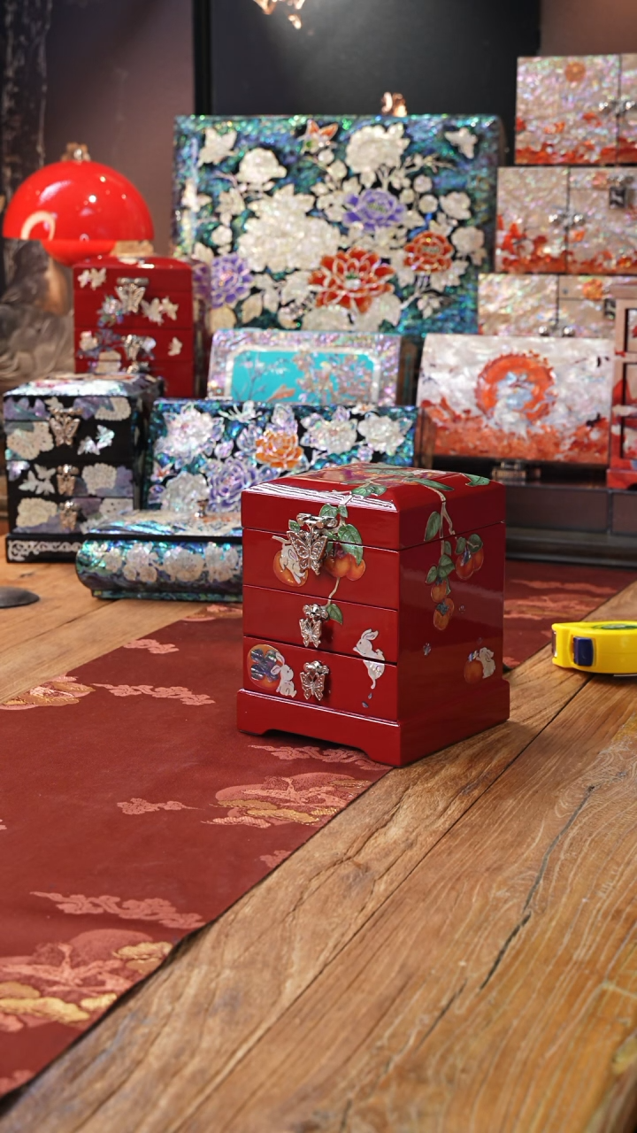 【闪购商品】瓷片豆包儿推荐螺钿摆件