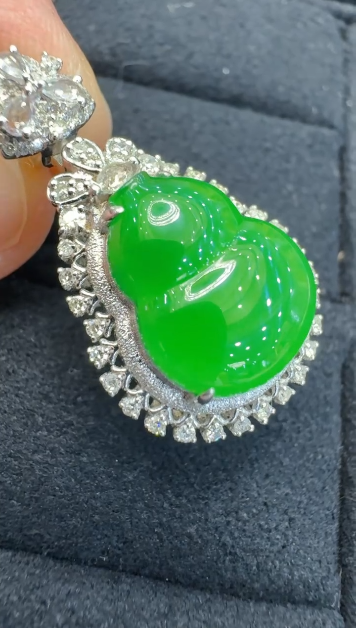 【闪购商品】翡翠吊坠(不含链)18K金镶嵌多样性团购发一件