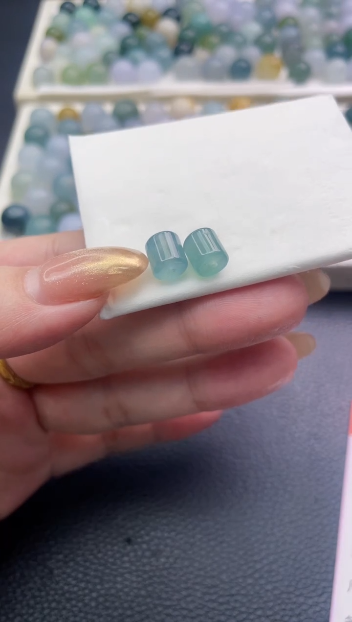 未镶嵌定制翡翠秀*珠子