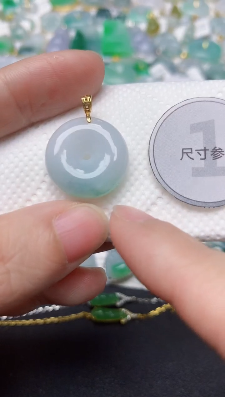 颈饰未镶嵌翡翠天然缅甸A货翡翠