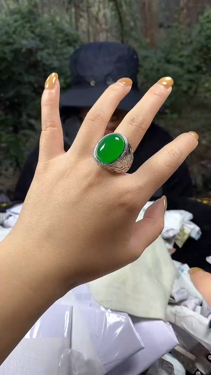 满色吊坠 所见即所得！！