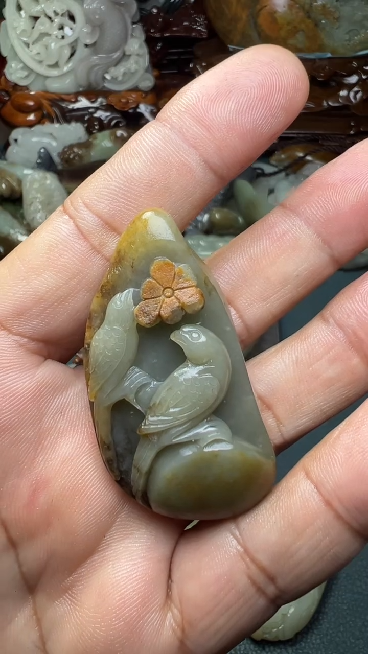 未镶嵌和田玉把件-