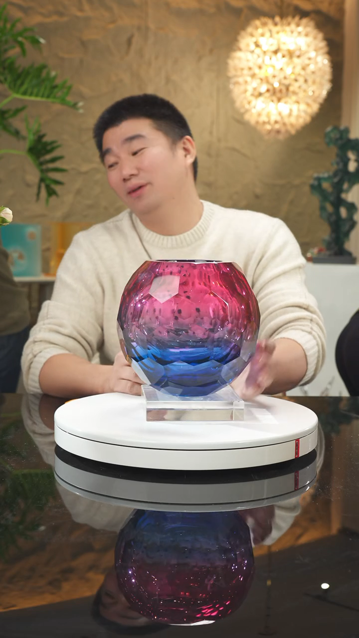 【闪购商品】摆件金红蓝切面花瓶