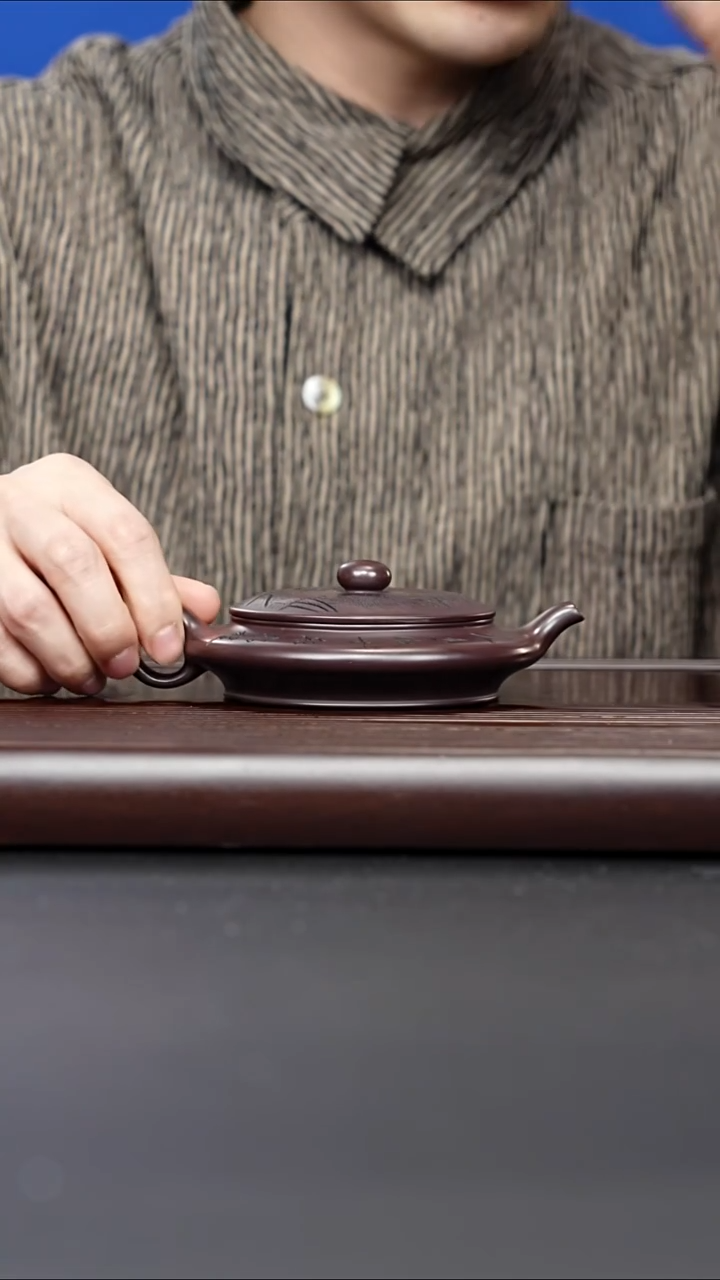 茶壶紫砂宜兴紫砂 虚扁龙山古乌泥 李传荣