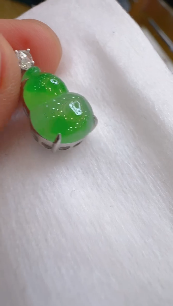 翡翠18K金镶嵌吊坠(不含链)多样性团购发一件
