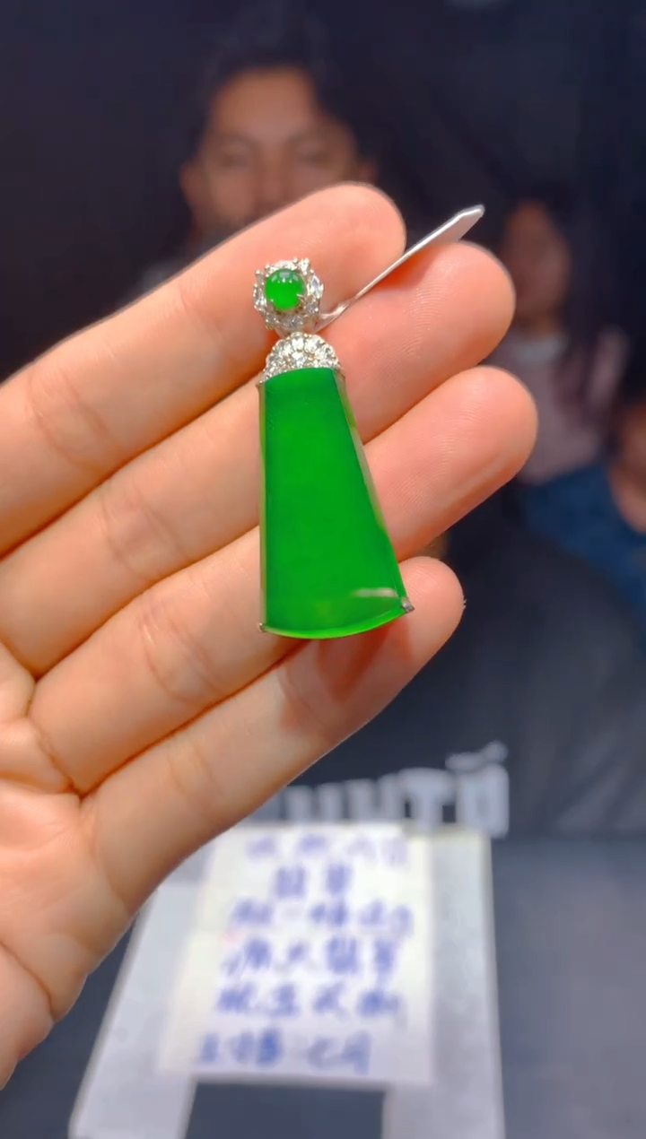 【闪购商品】定制翡翠未镶嵌72多样性发货（发其一）
