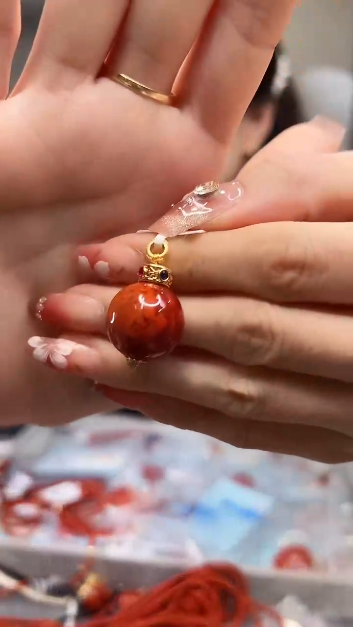 【闪购商品】南红玛瑙吊坠18K金镶嵌17mm/BYK