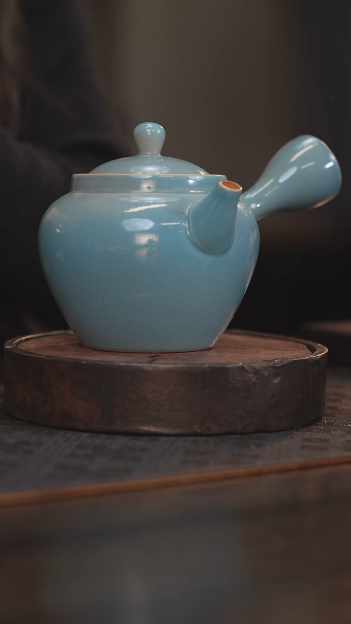 【闪购商品】杯57柴房陶瓷丨蓝色侧把壶
