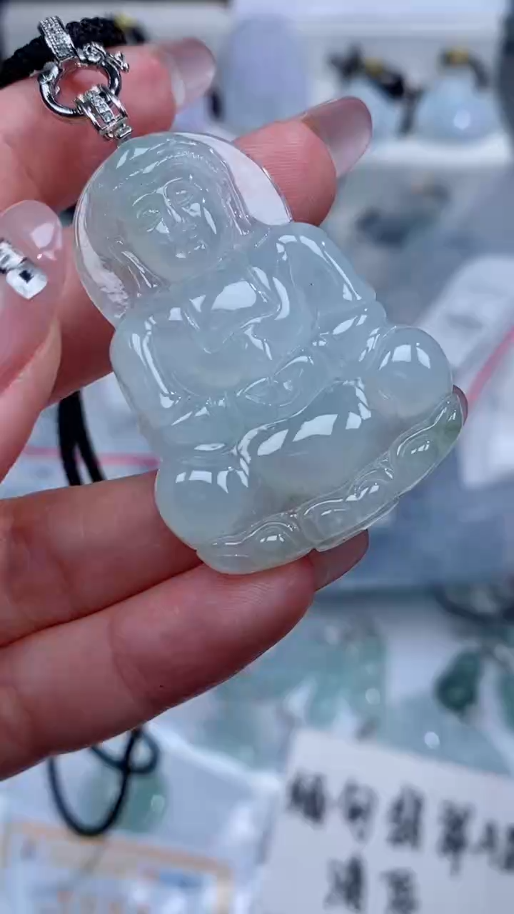 颈饰银S925镶嵌翡翠吊坠