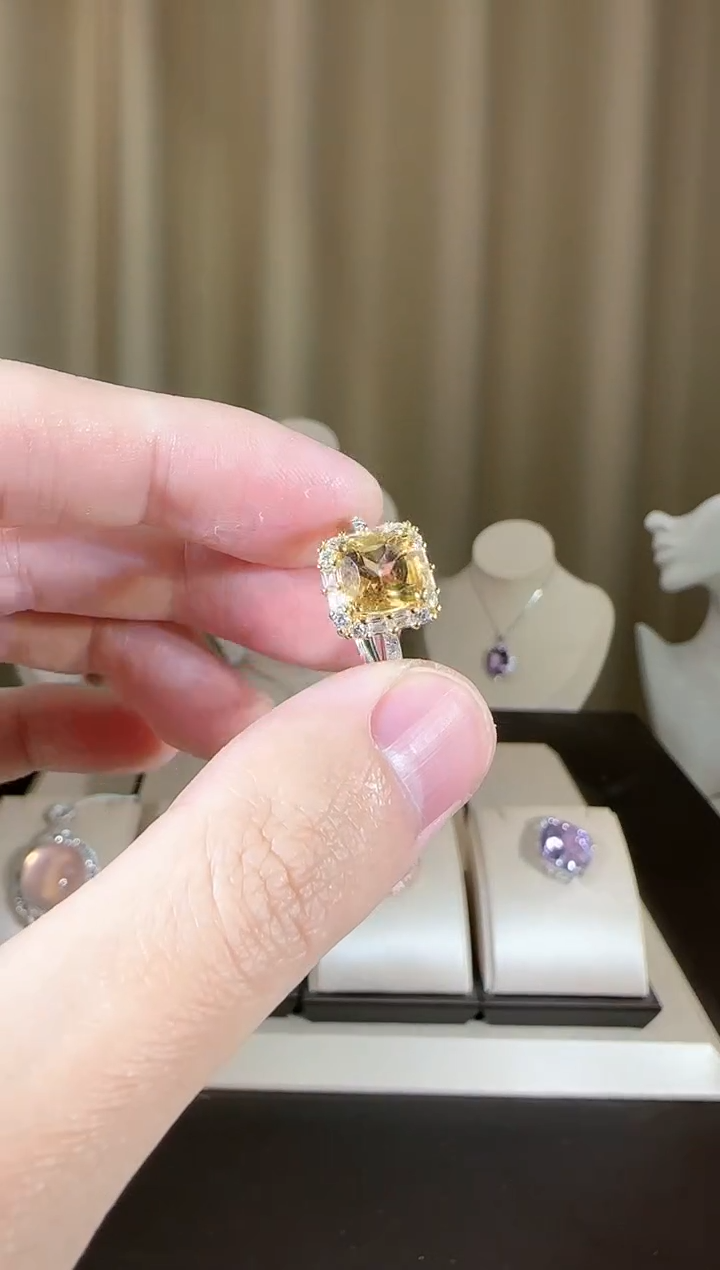 【闪购商品】黄晶戒指银S925镶嵌7mm方形