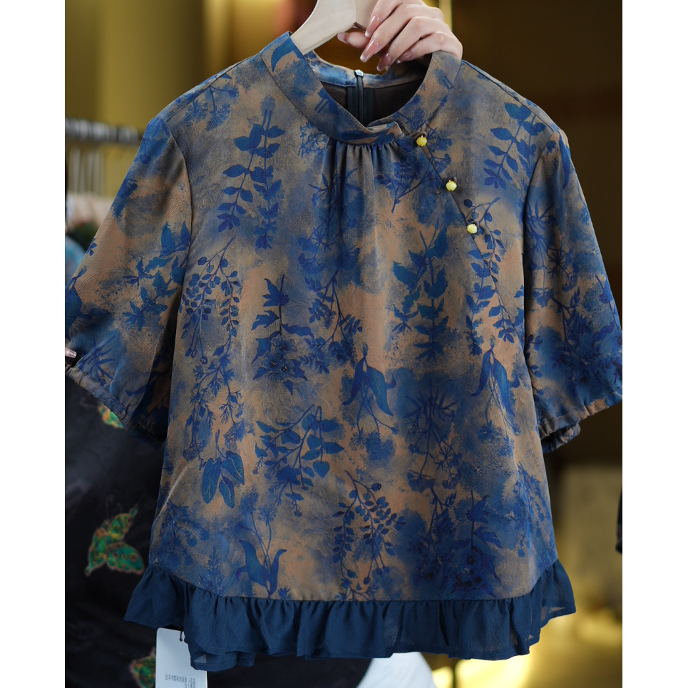 叶吟《非遗美学》1532新中式减龄叶纹斜襟时尚短袖上衣