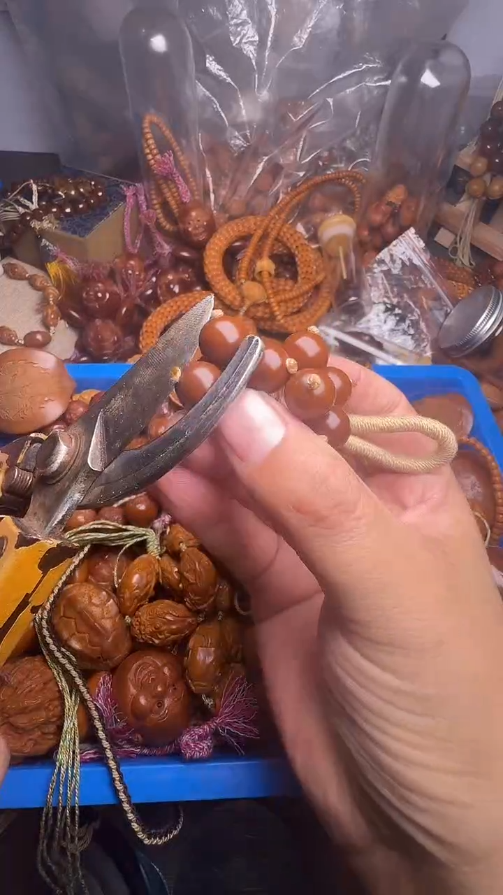 手串橄榄核葡萄的