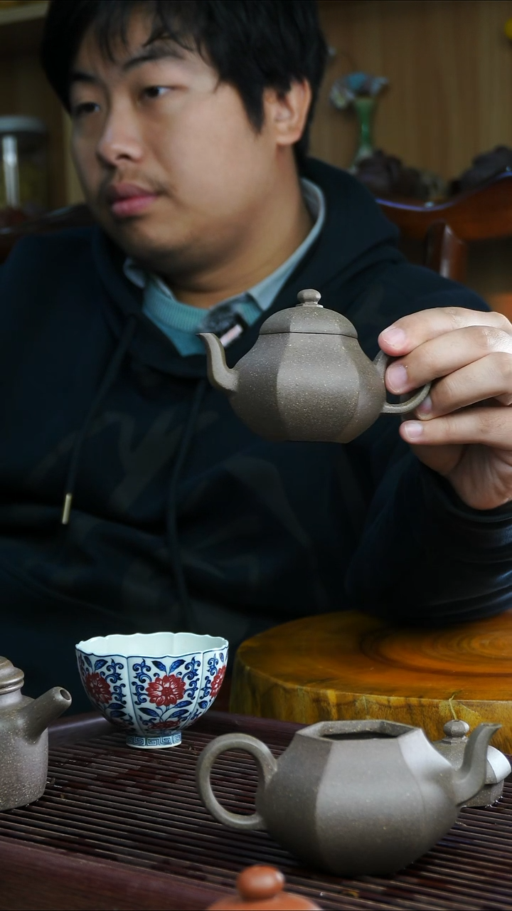 茶壶紫砂小*哥超级大哥 半手工