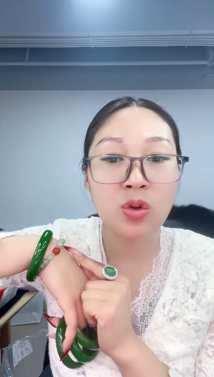 【闪购商品】石英质玉手镯未镶嵌134-备注圈口