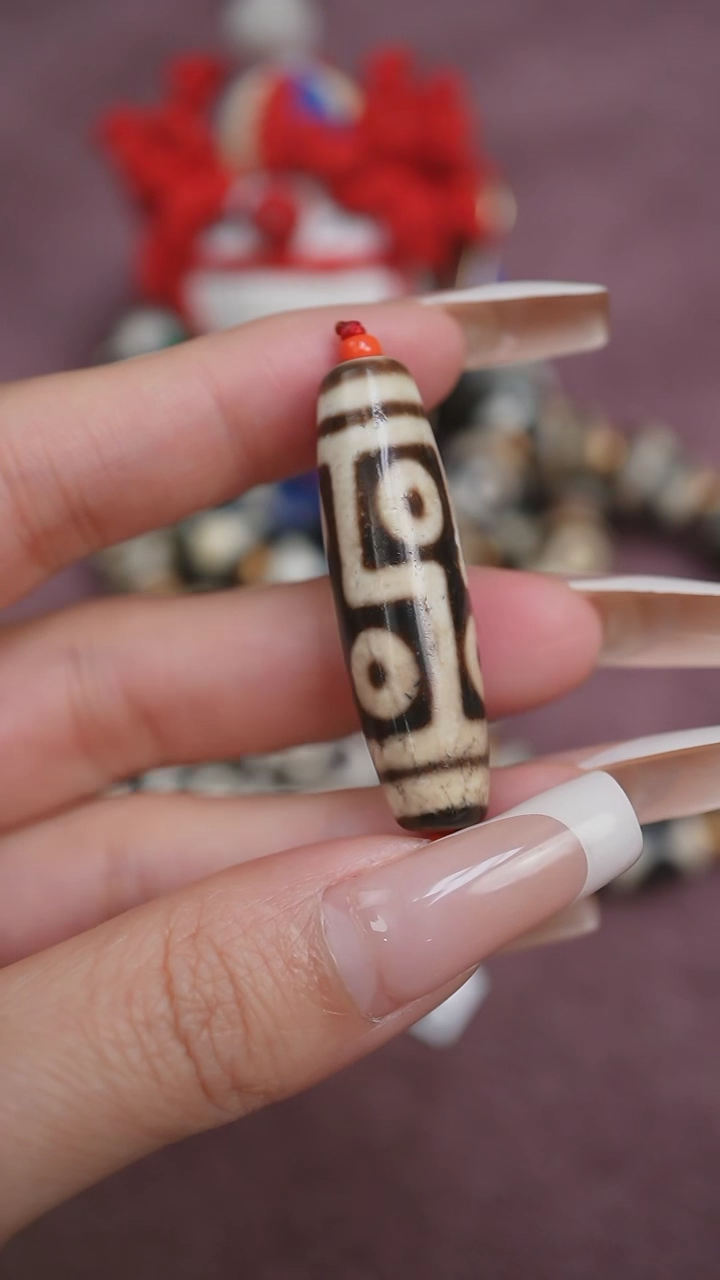 【闪购商品】玛瑙/玉髓颈饰未镶嵌蚀花玛瑙珠定制编绳