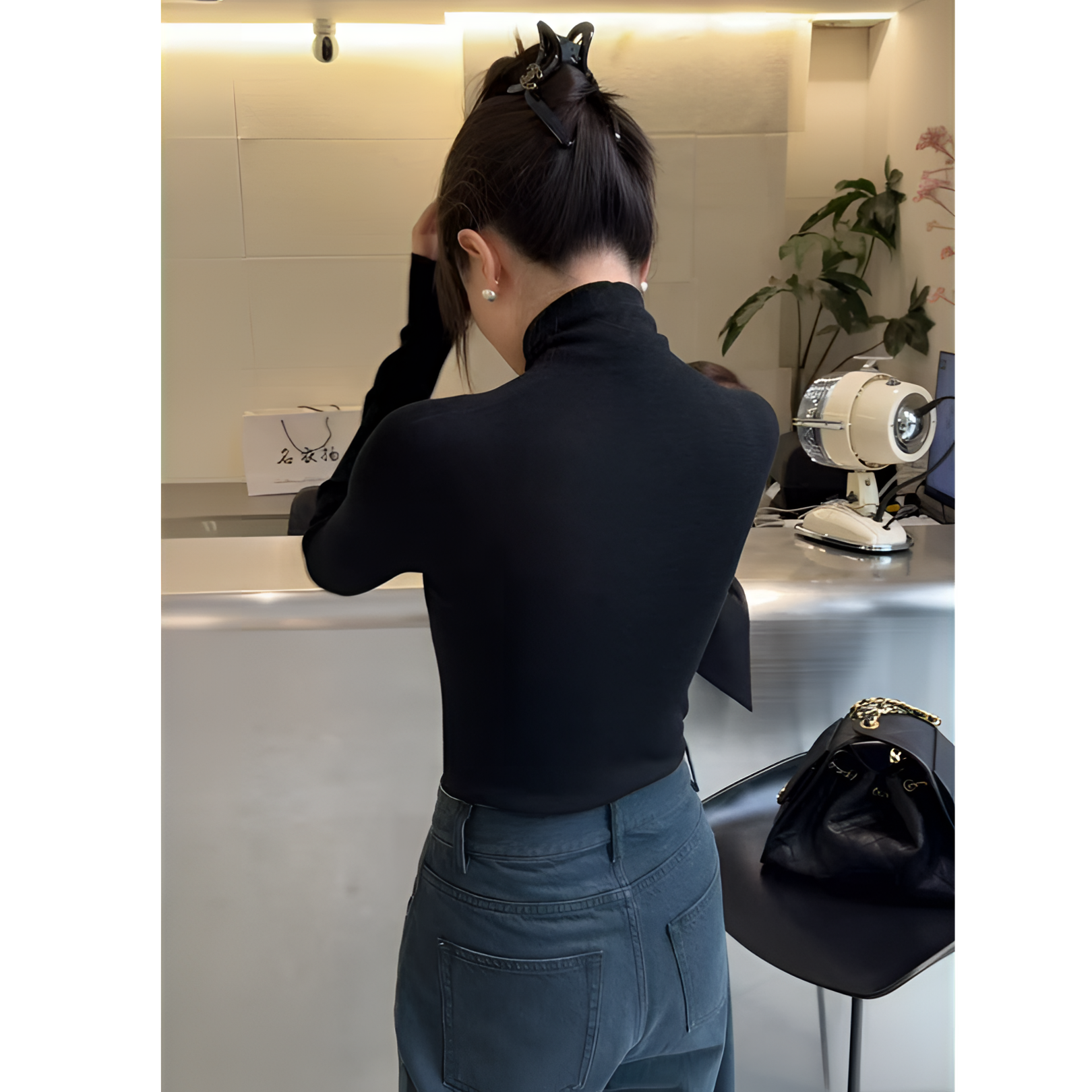 【欣名衣扬】素漪毛衣~时尚堆堆领素版长袖常规薄款针织衫