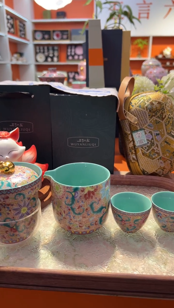 瓷片小乔闪购链接