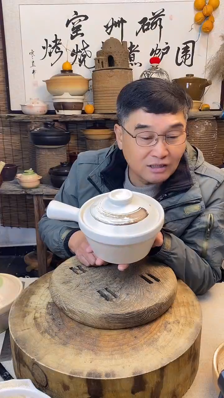 土陶手绘（慕白）单柄小食锅