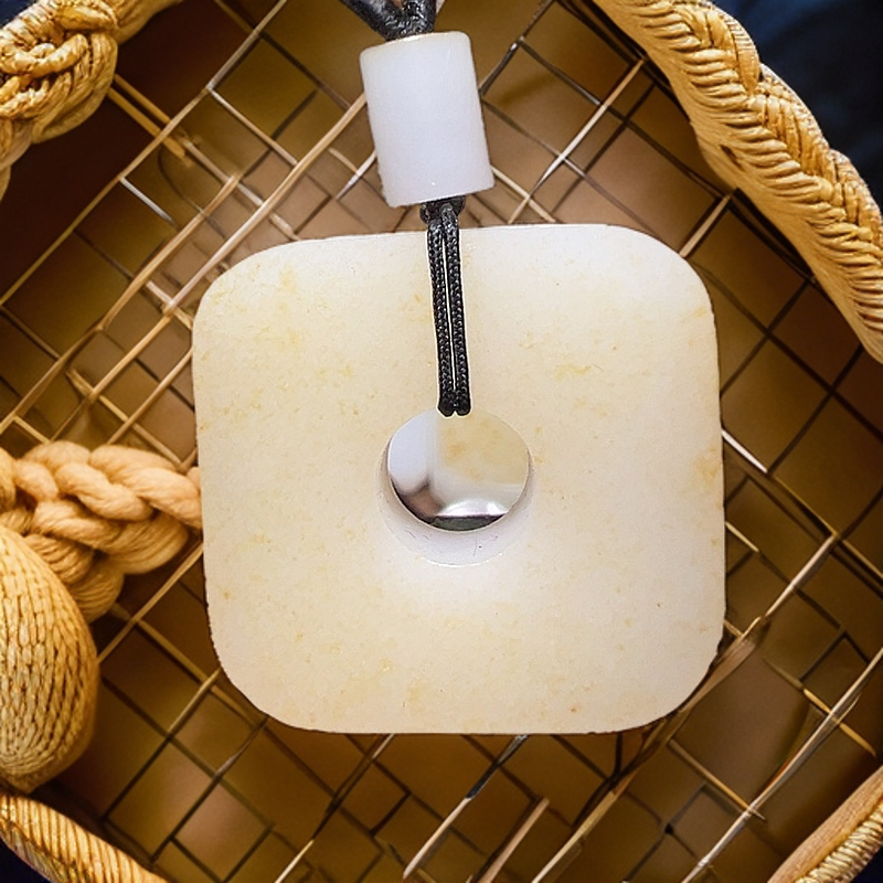 和田玉吊坠(不含链)未镶嵌