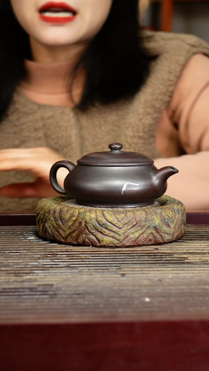 宜兴原矿紫砂壶茶壶宜兴原矿紫砂壶茶壶180C