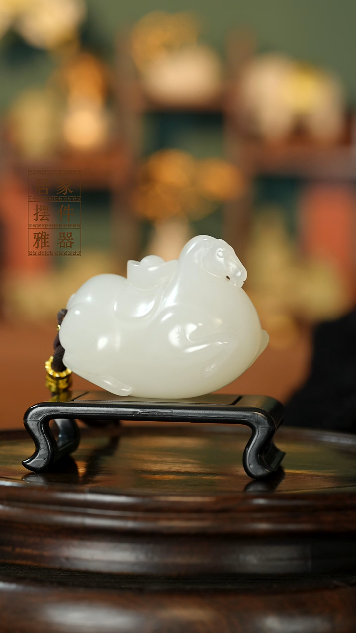 玉《马到成功》摆件