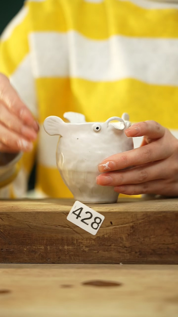 【闪购商品】瓷片设计师手作款 河豚手捏公道杯