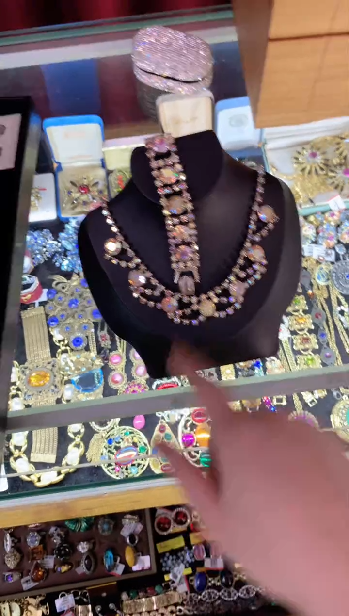 【闪购商品】瓷片楚楚中古珠宝甄选不退换