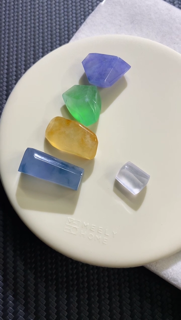 【闪购商品】翡翠挂件未镶嵌定金