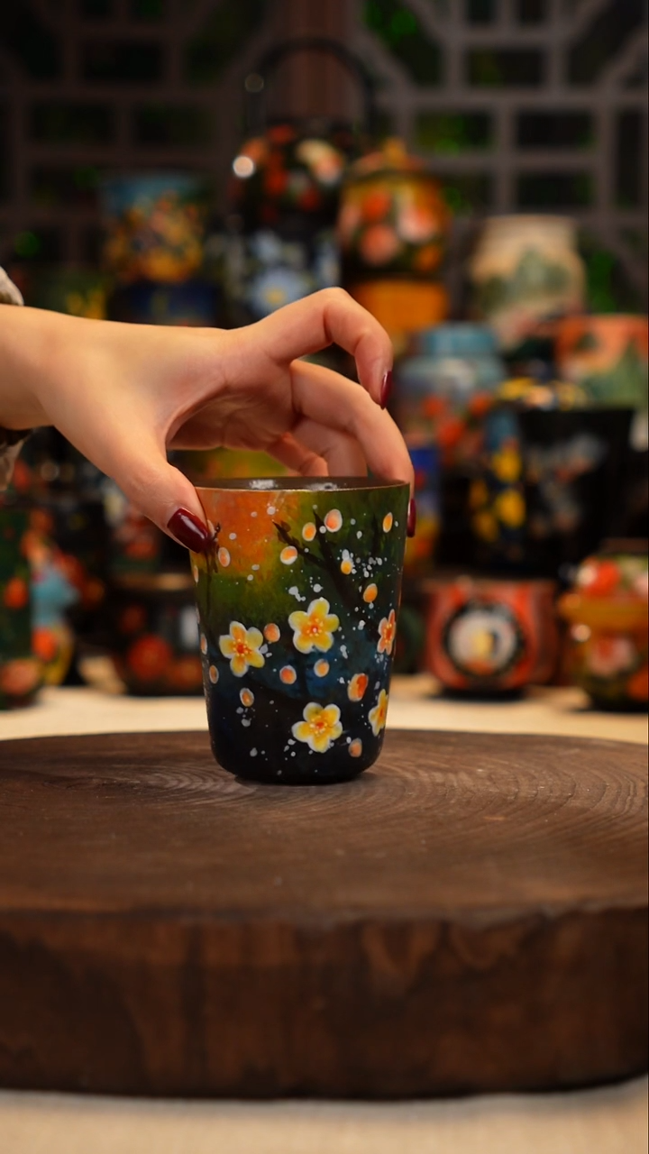 油画   釉下彩   杯子