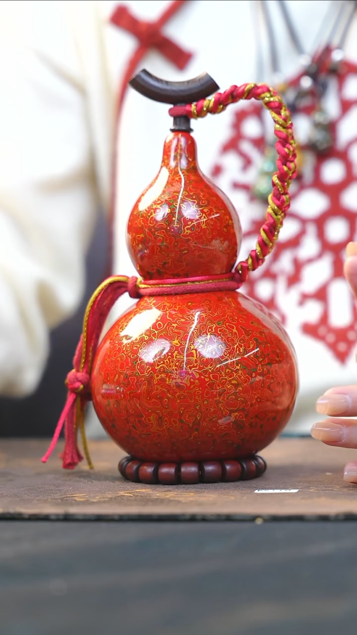 【闪购商品】RT222漆艺酒葫芦不包手串及旋转底座