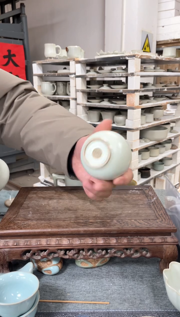 【闪购商品】瓷片 月白釉新款缸杯微瑕无礼盒