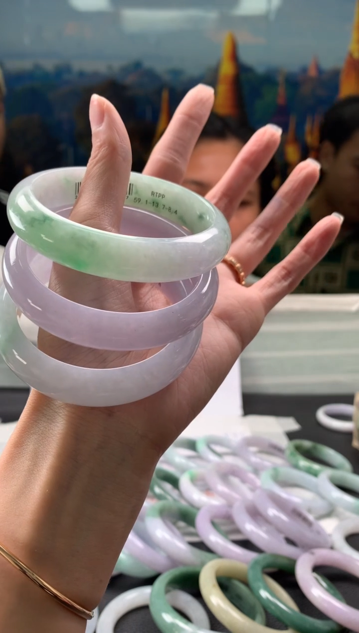 【闪购商品】翡翠手镯未镶嵌展示链接