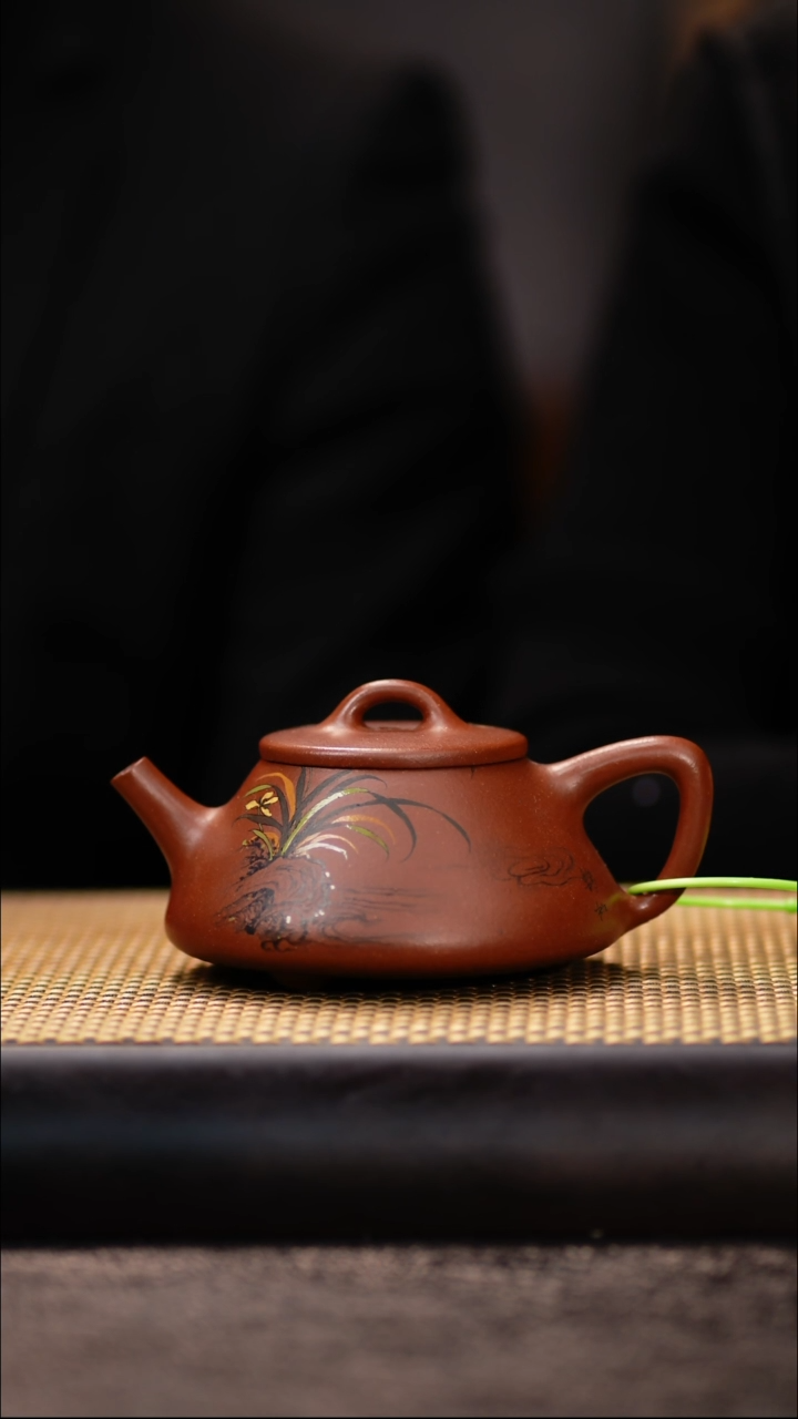 LNF67底槽清 平盖石瓢（兰草）